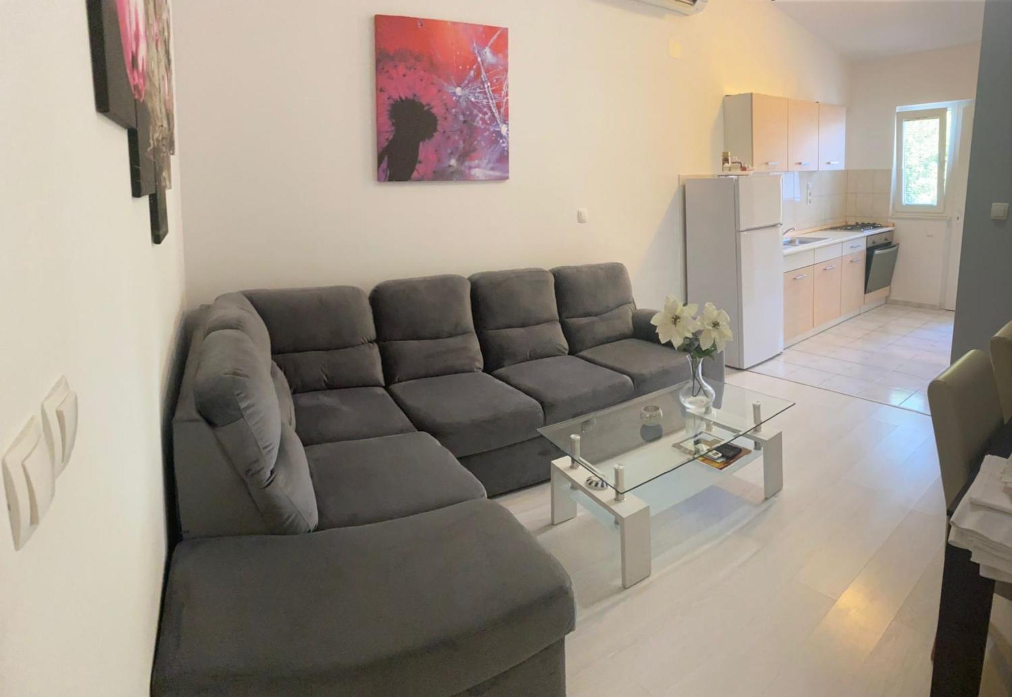 Apartments Jonjic Vodice Bagian luar foto