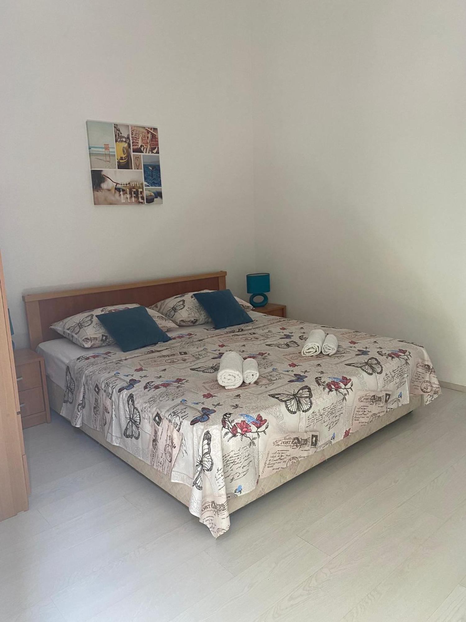 Apartments Jonjic Vodice Bagian luar foto