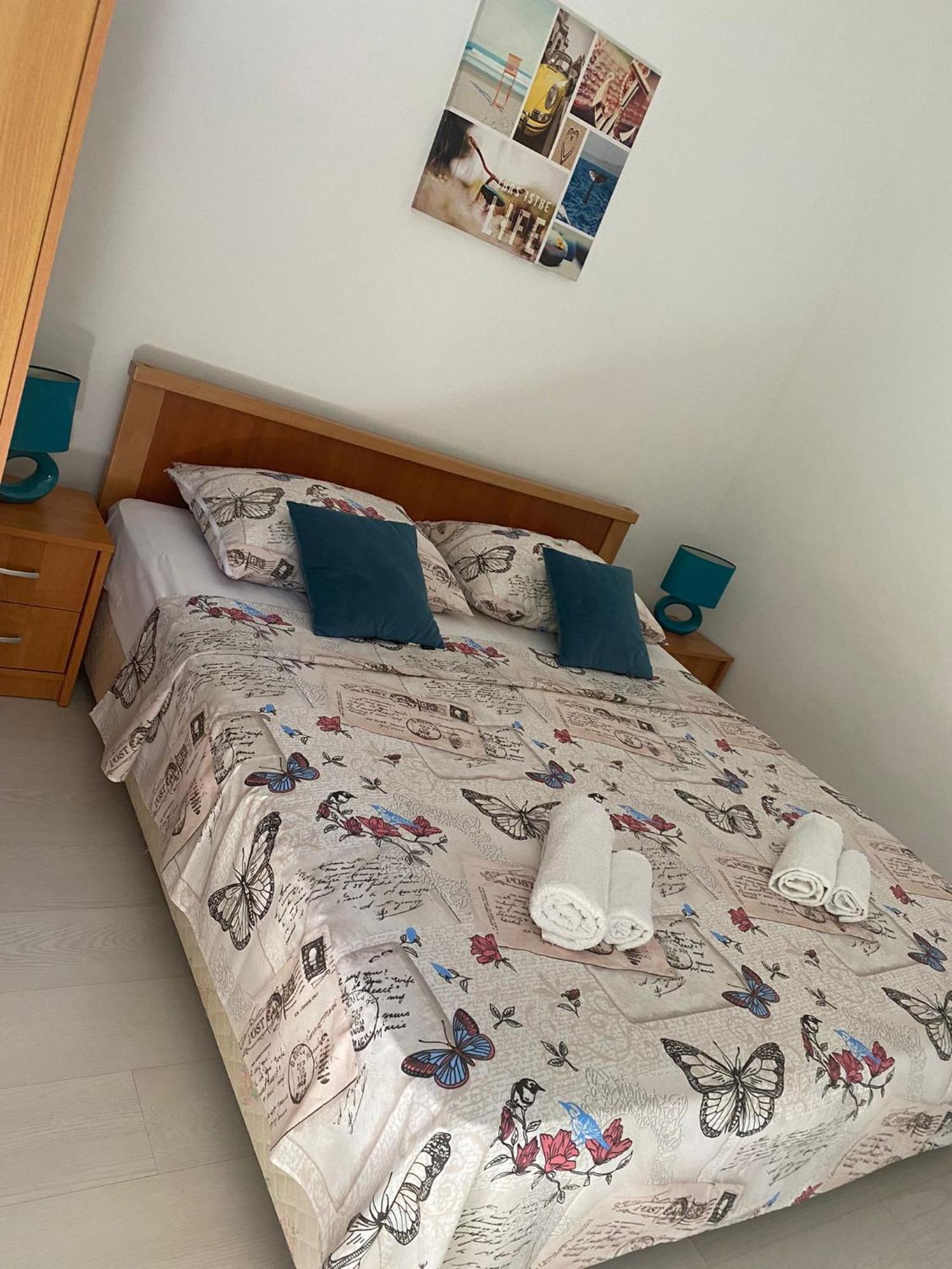Apartments Jonjic Vodice Bagian luar foto
