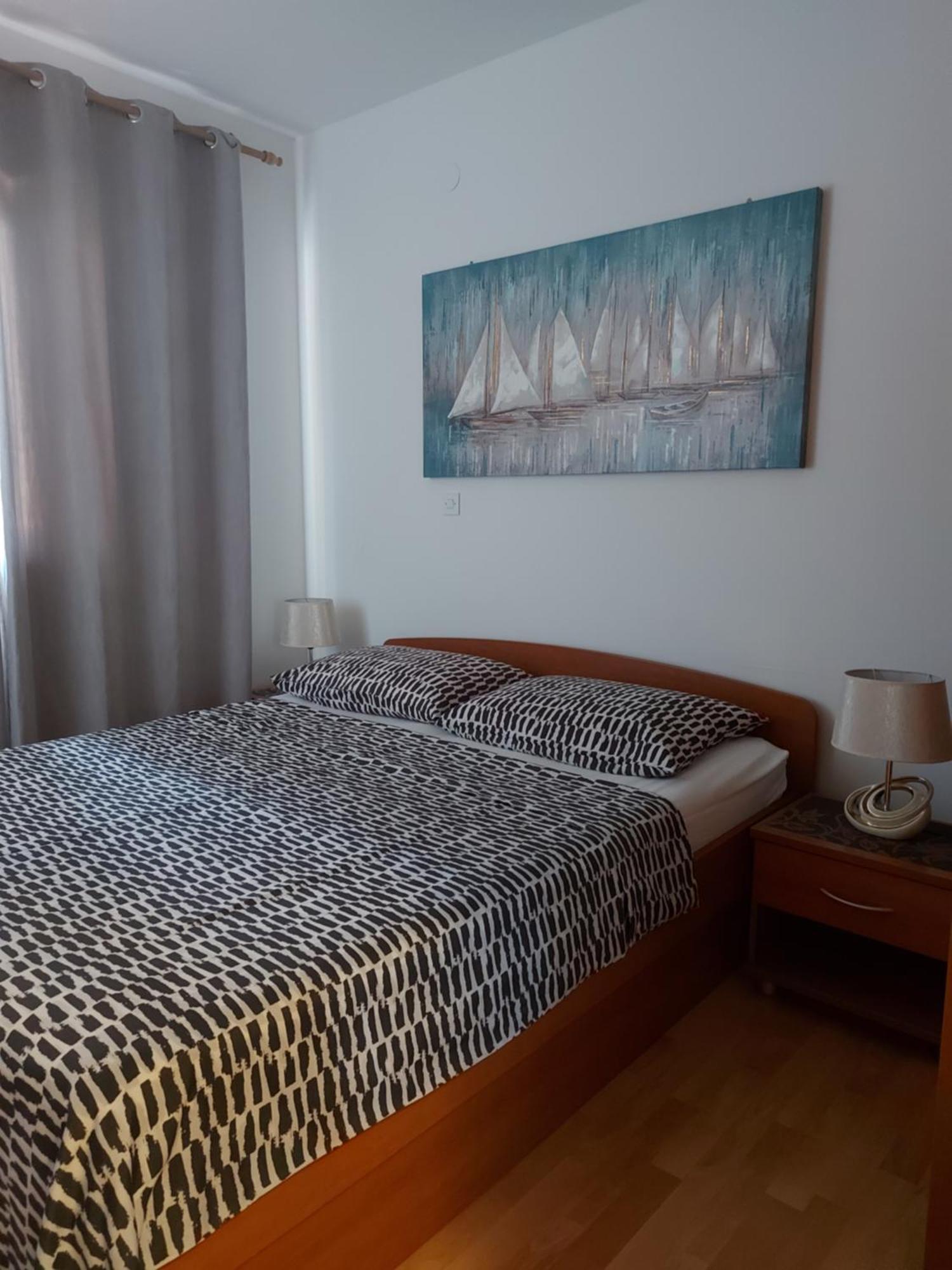 Apartments Jonjic Vodice Bagian luar foto