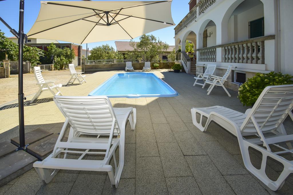 Apartments Jonjic Vodice Bagian luar foto
